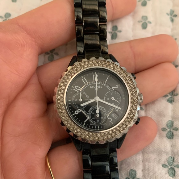 Chanel Watch - Picture 4 of 7